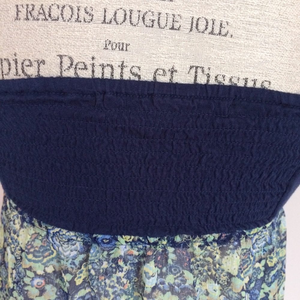 American Rag Beaded Top - Picture 3 of 9